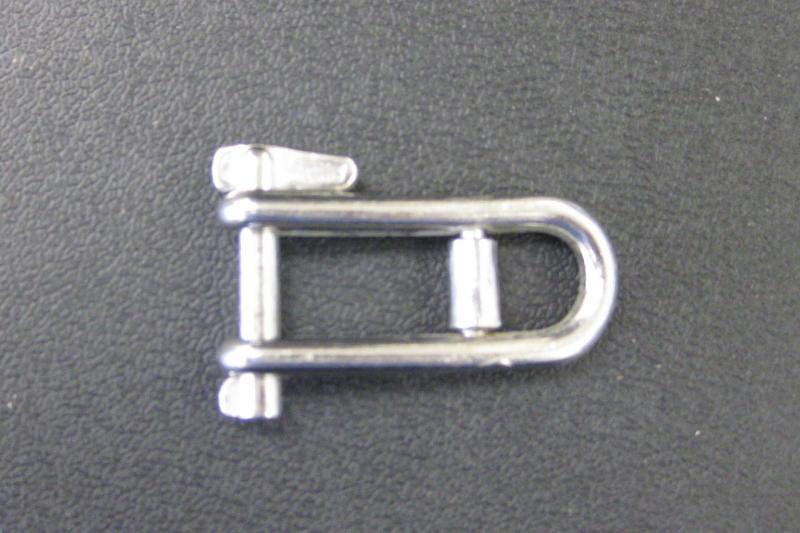Medium Stainless Steel Halyard Shackle - Click Image to Close